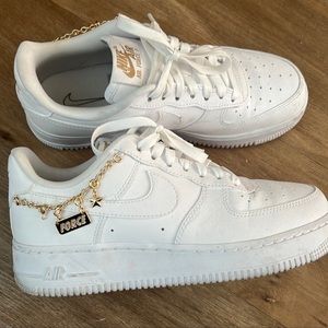 Nike Air Force with chain